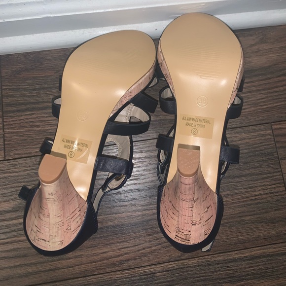 No brand name listed Navy Blue Sandals Size 8 - Picture 4 of 5